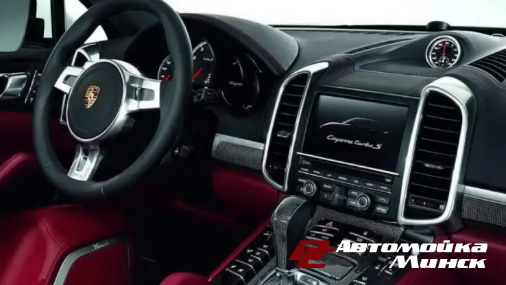 Как выполняется обновление пластика салона